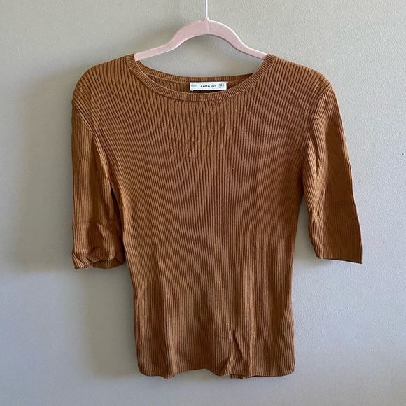 Zara Knit Shirt - Picture 1 of 7